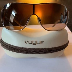 Vogue Sunglasses with case
